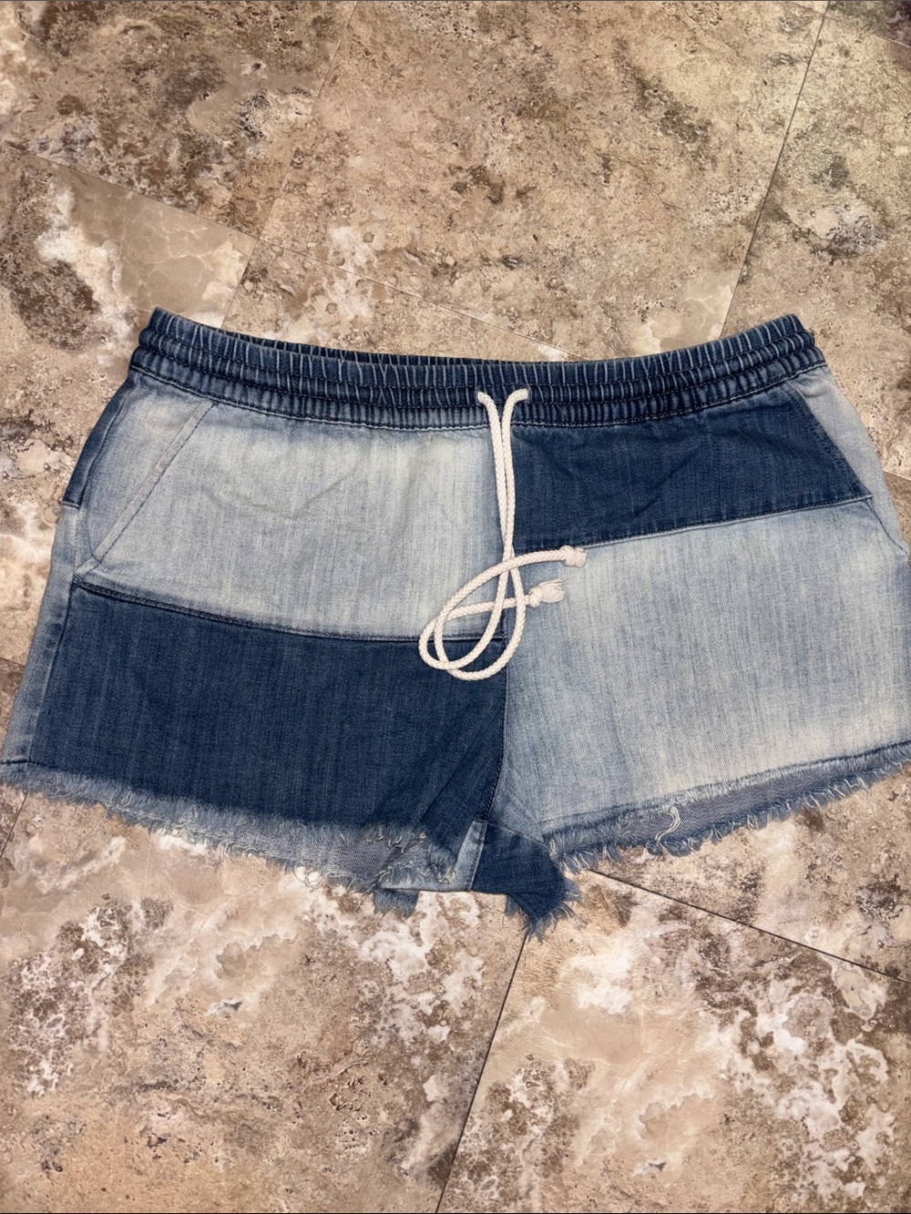 Aerie - Patchwork Denim Women’s Shorts (size large)